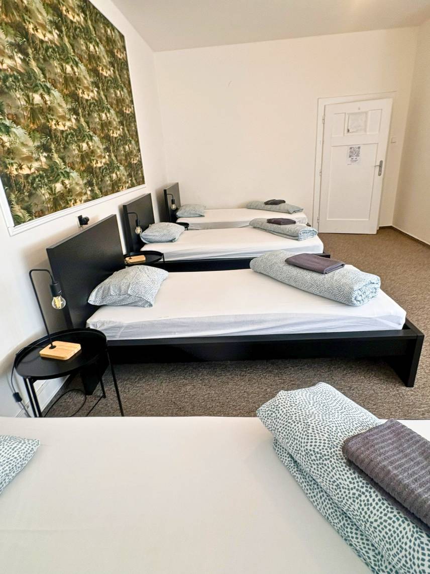 BLACK STYLE ROOMS - Studio pro 6 s balkonem v centru Brna Photo 