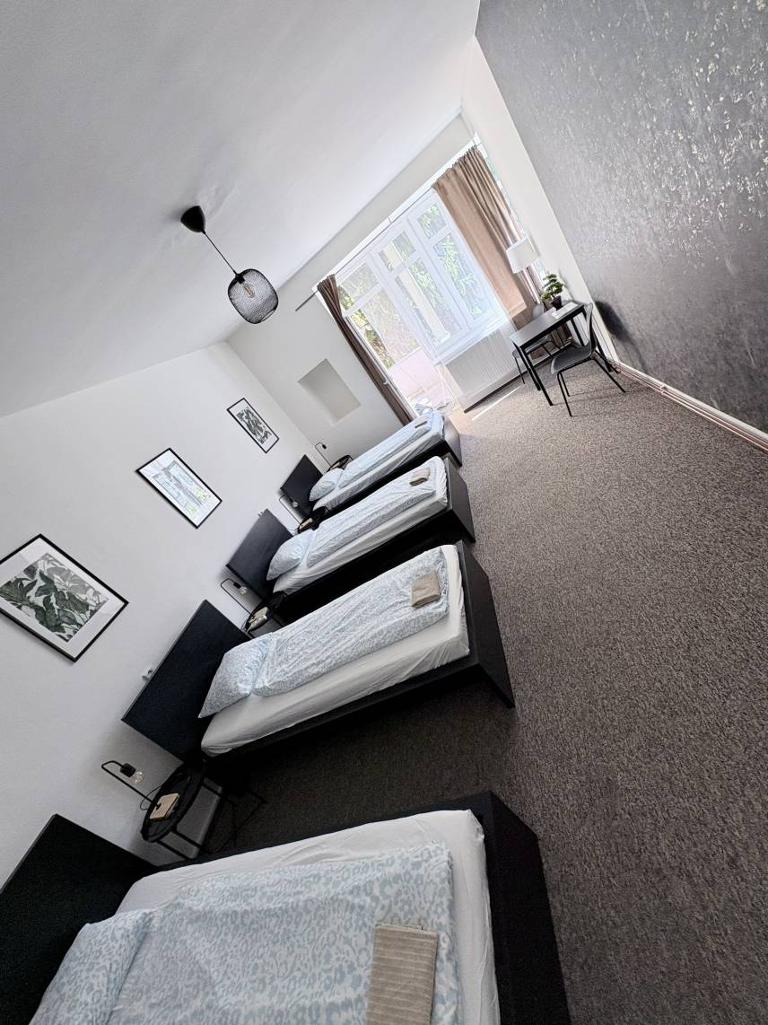 Black Style ROOMS Moravské náměstí Photo 25