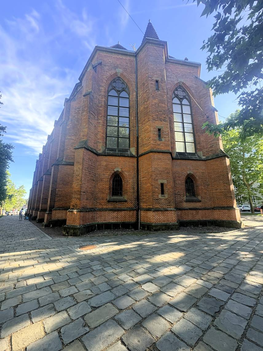 V centru města s výhledem na Petra a parkování Photo 25