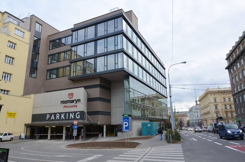 Black Style ROOMS Moravske namesti Photo 18