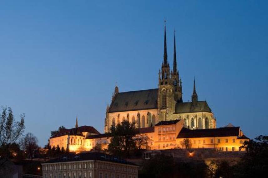 V centru mesta s vyhledem na Petra, a parkovani Photo 9