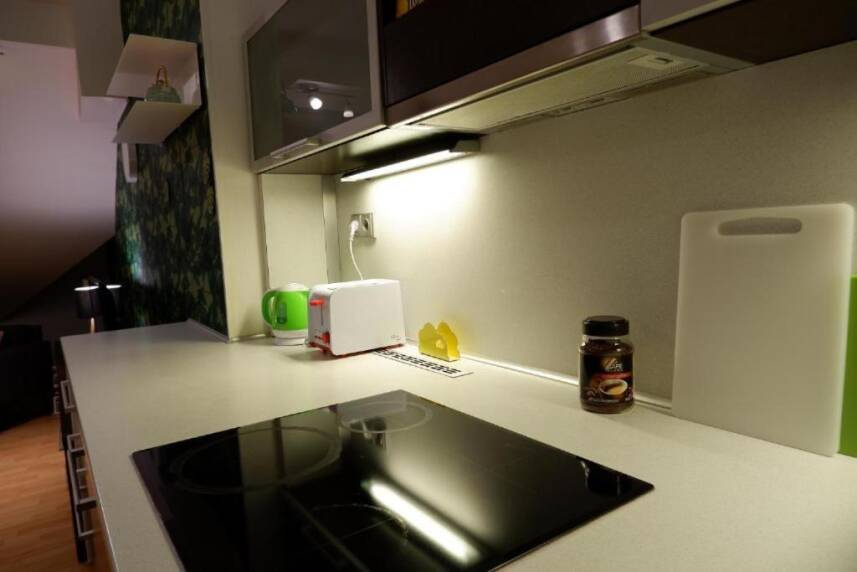 V centru mesta s vyhledem na Petra, a parkovani Photo 16