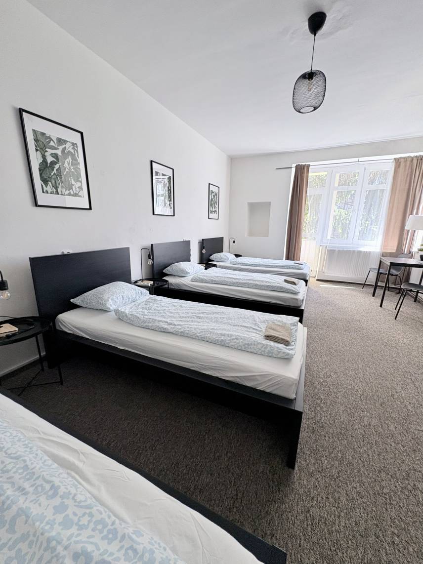 Black Style ROOMS Moravské náměstí Photo 26