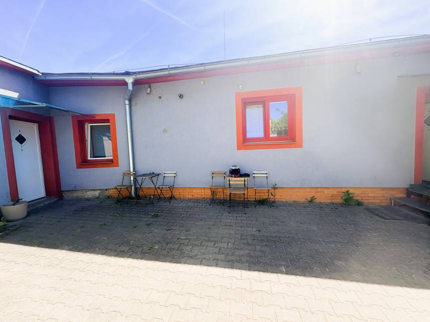 Apartmán se 2 ložnicemi a terasou az pro 6 osob Photo 3