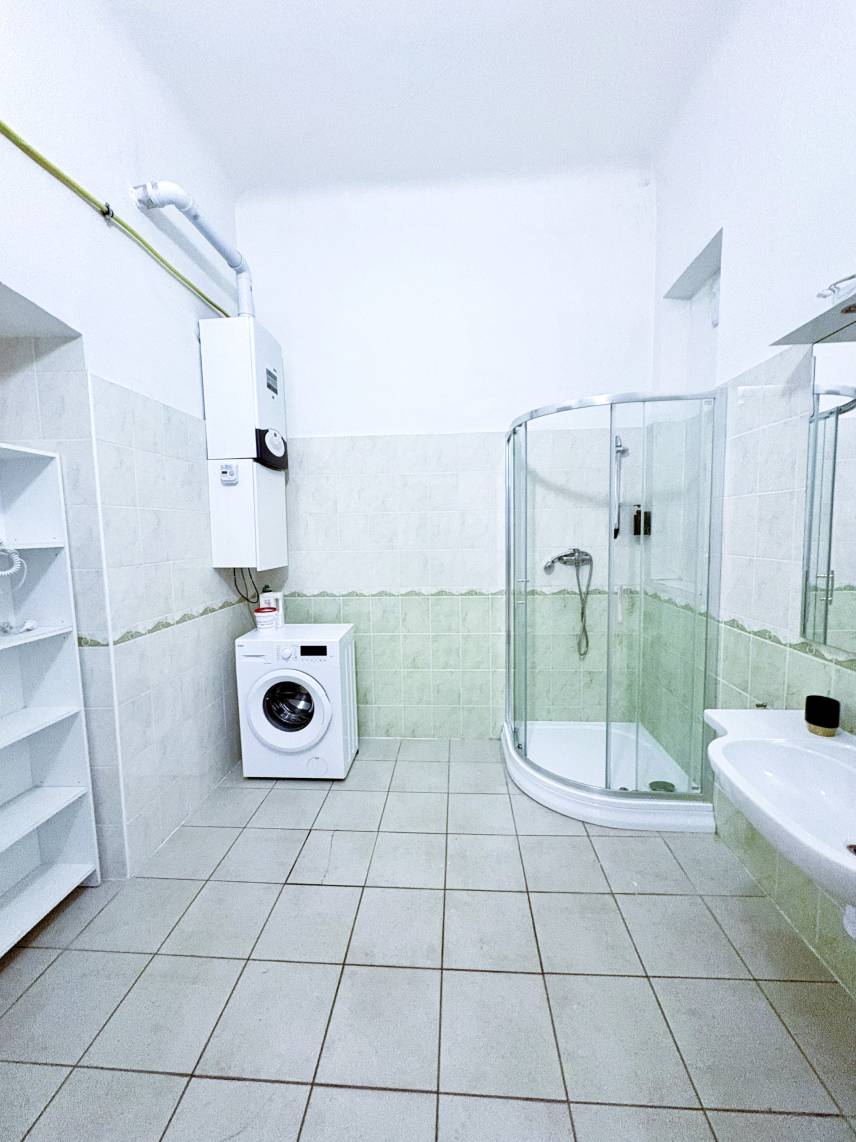 Jednolůžkový pokoj se společnou koupelnou Photo 4