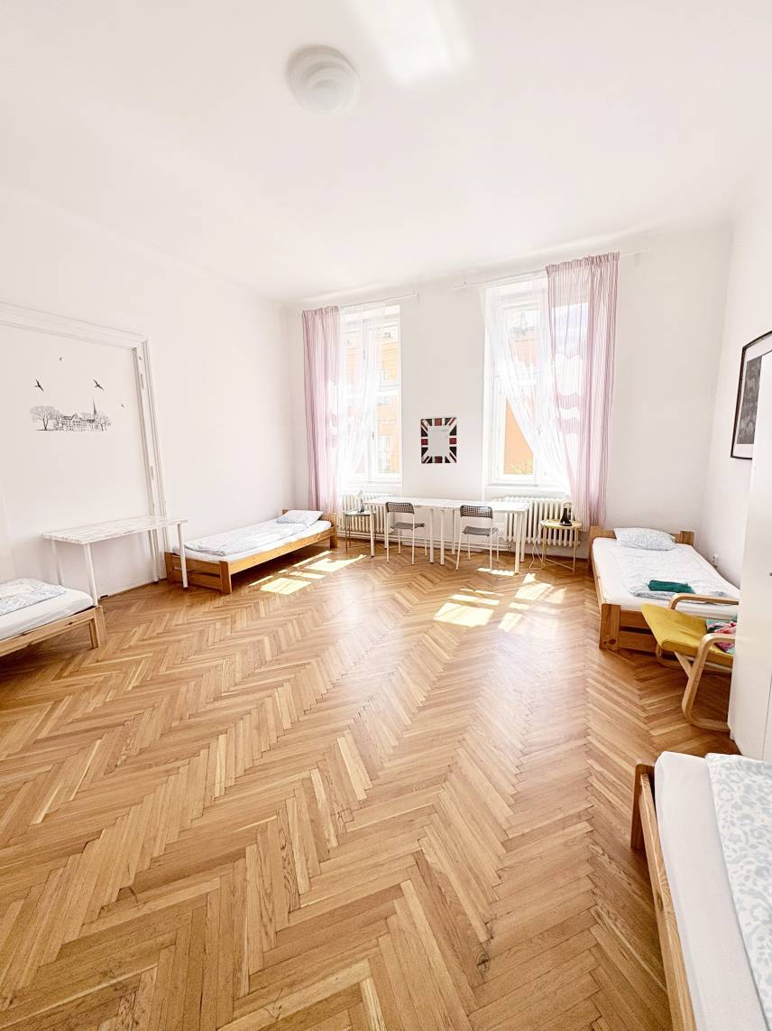 Čtyřlůžkový pokoj se společnou koupelnou Photo 1