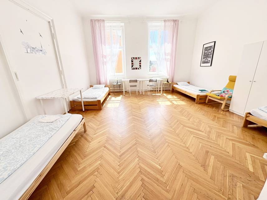 Čtyřlůžkový pokoj se společnou koupelnou Photo 6
