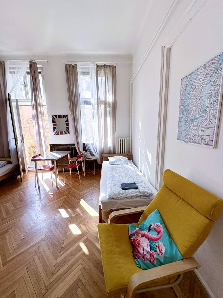 Čtyřlůžkový pokoj se společnou koupelnou Photo 13