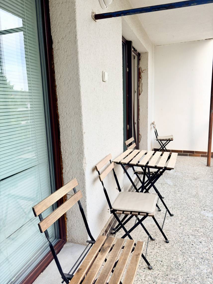Světlý pokoj s terasou a výhledem do zeleně – kousek od BVV Photo 9