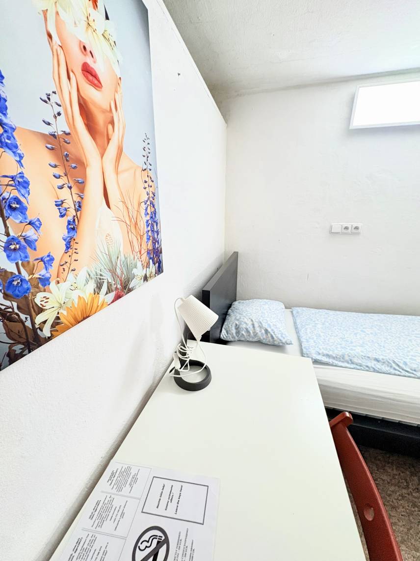 Prostorný třílůžkový pokoj – Skvělá lokalita u BVV Photo 3