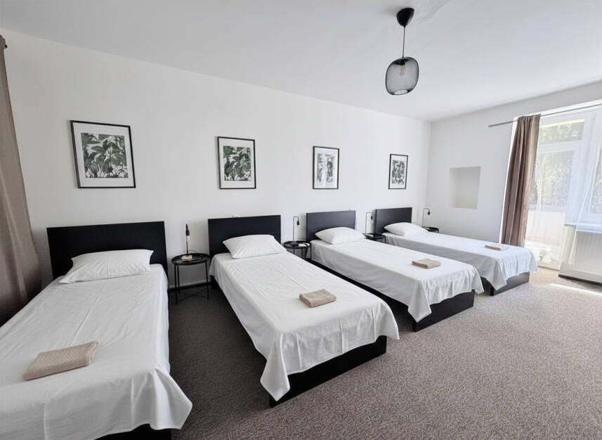 2 - Čtyřlůžkový pokoj s terrasou Photo 8