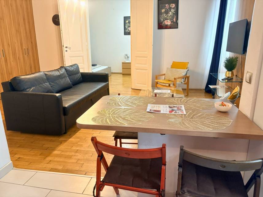 Apartment with parking 500m from city centre Photo 25
